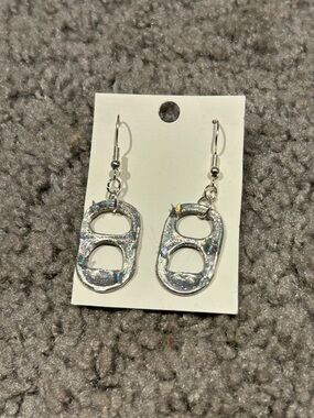 Soda tab earrings